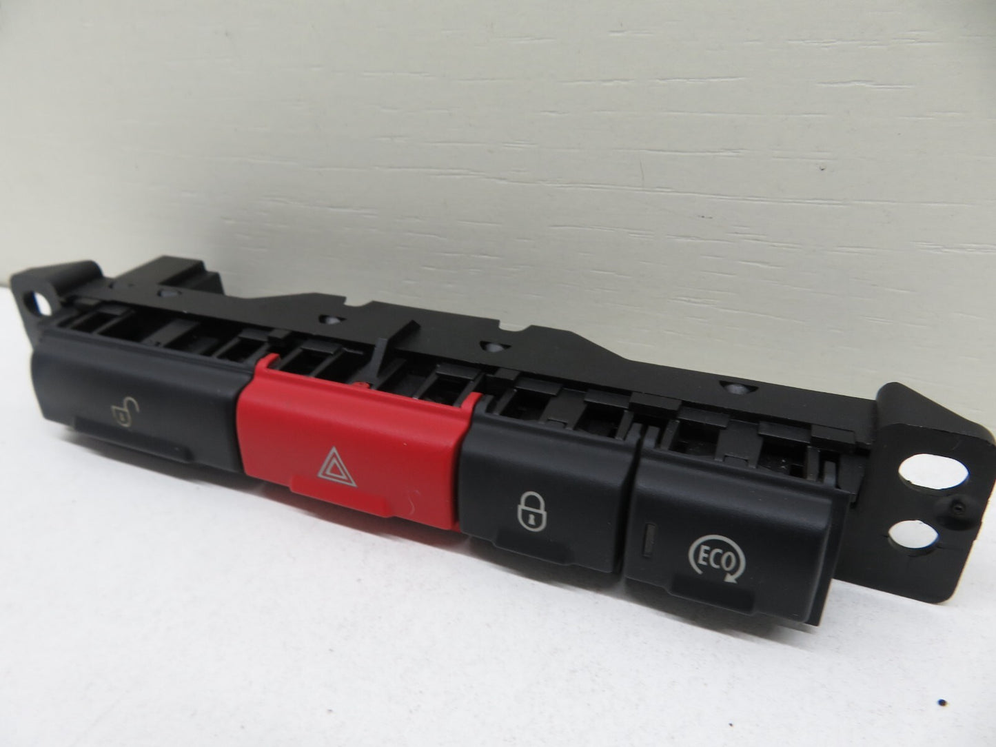 LAND ROVER FREELANDER 2 HAZARD DOOR LOCK SWITCHES AH52-13D734-A 2007-2014 1542-6