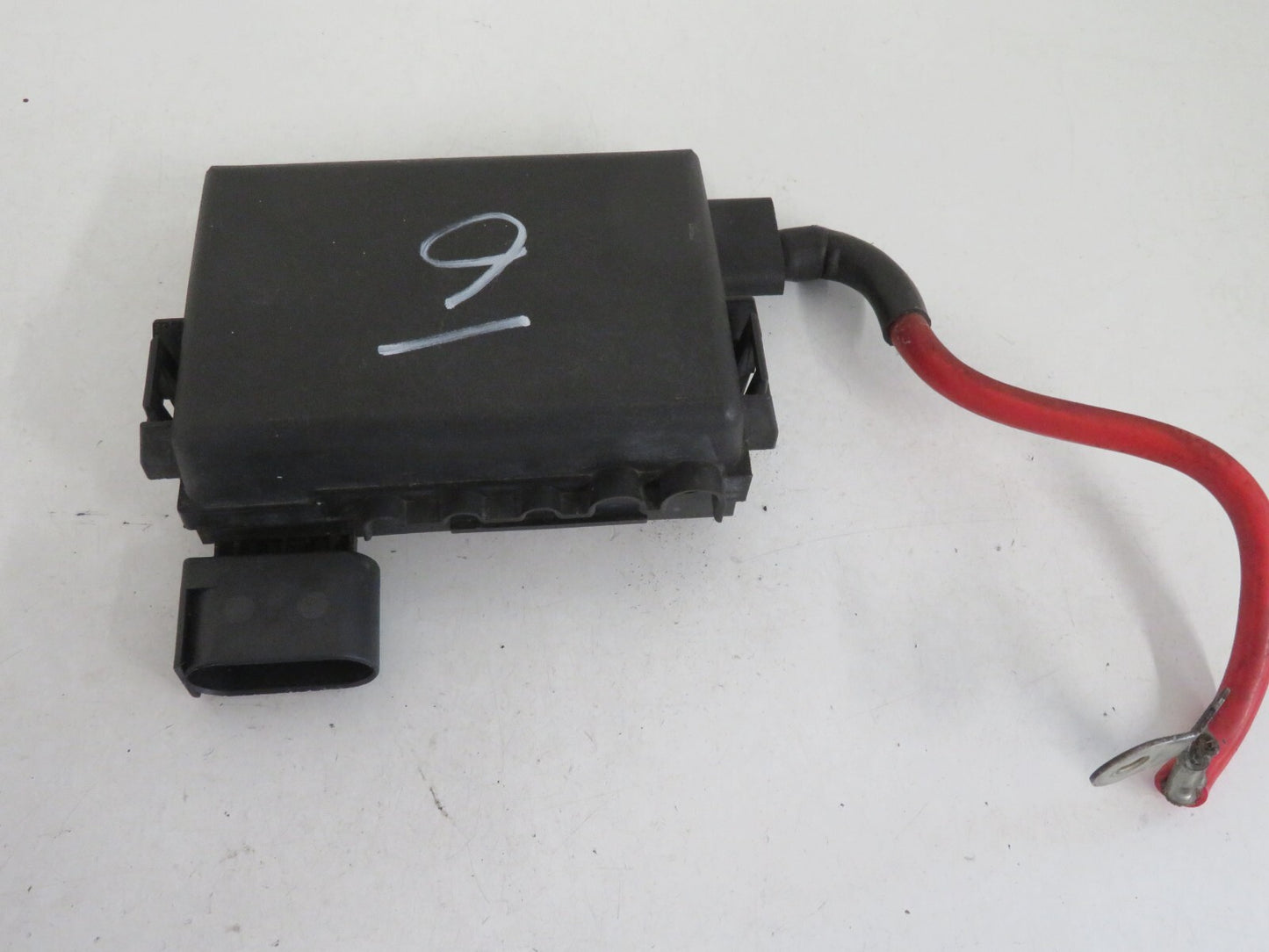 VOLKSWAGEN VW BEETLE BATTERY MEGA FUSE BOX 1999-2005 AMS-9