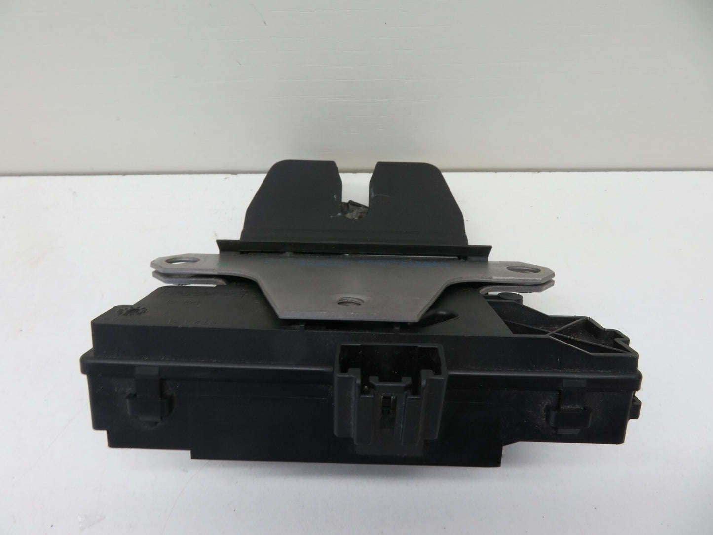 FORD FOCUS ST 225 BOOT LOCK CATCH 2006-2010 1232-12