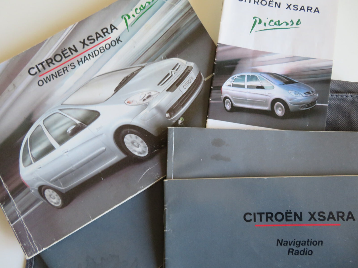 CITROEN PICASSO OWNERS MANUAL WITH FOLDER 2000-2004 HM1-22