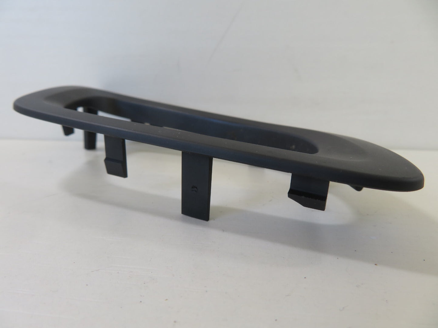 PEUGEOT 308 OSF INTERIOR DOOR HANDLE SURROUND TRIM 9681039680 2007-2013 1349-21