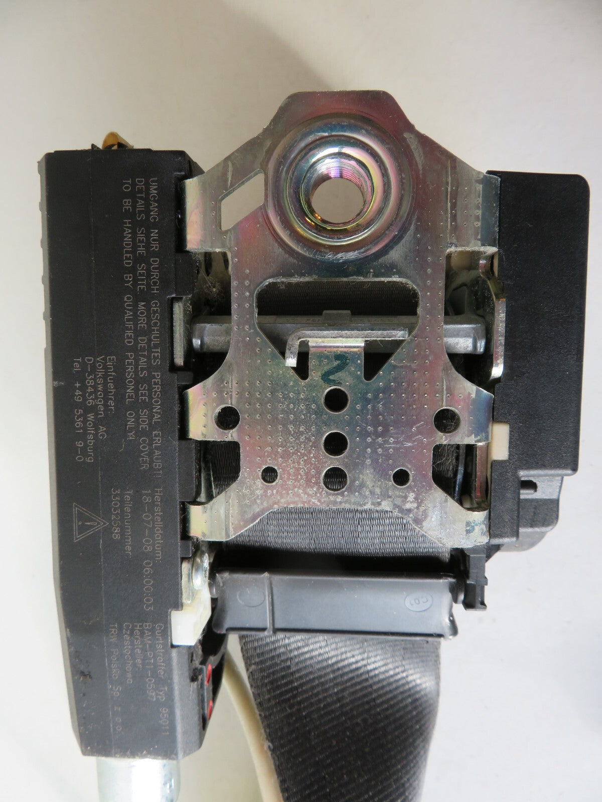 VOLKSWAGEN VW TOURAN NSF PASSENGER SIDE SEAT BELT 1T2857705A 2003-2010 AMS1605