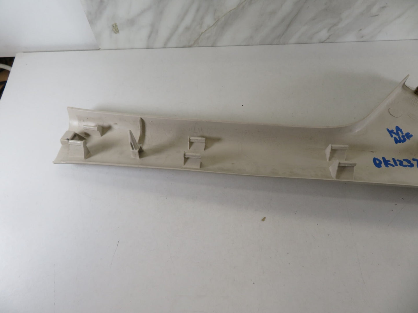 FORD KA MK2 NSF INTERIOR A PILLAR TRIM 2008-2015 BK1237