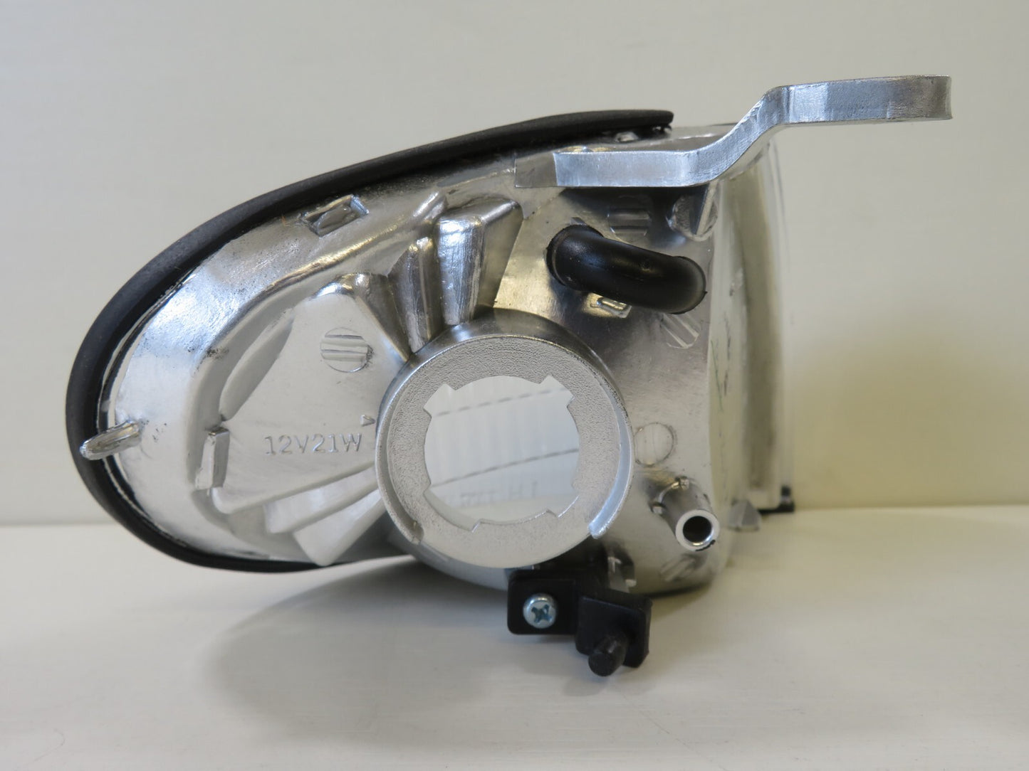 NS PASSENGER LH FRONT INDICATOR LIGHT FOR HYUNDAI ELANTRA 1994-1996 18-3088-01-6