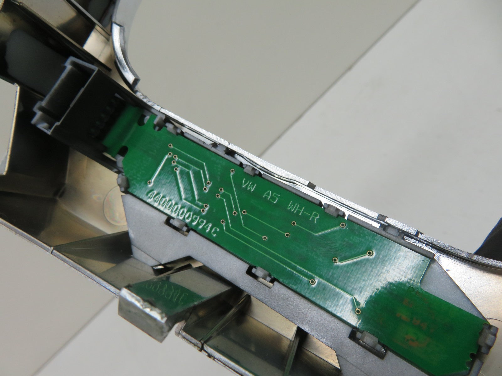 VW GOLF MK6 AUTO GEAR SELECTOR SURROUND TRIM 5K2713203D 2009-2013 1500-3