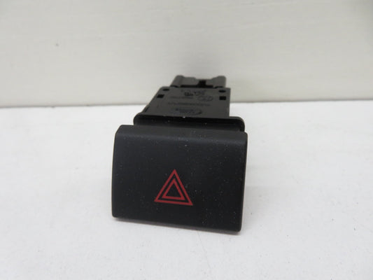 LAND ROVER FREELANDER 1 HAZARD SWITCH YUG500340PUY 2004-2006 1672-19