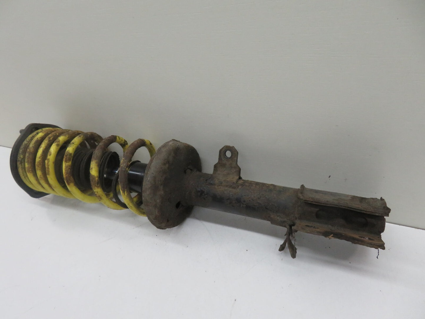 TOYOTA MR2 MK2 SW20 NS REAR SUSPENSION STRUT APEX SPRING (SEE PHOTOS) 1990-1999
