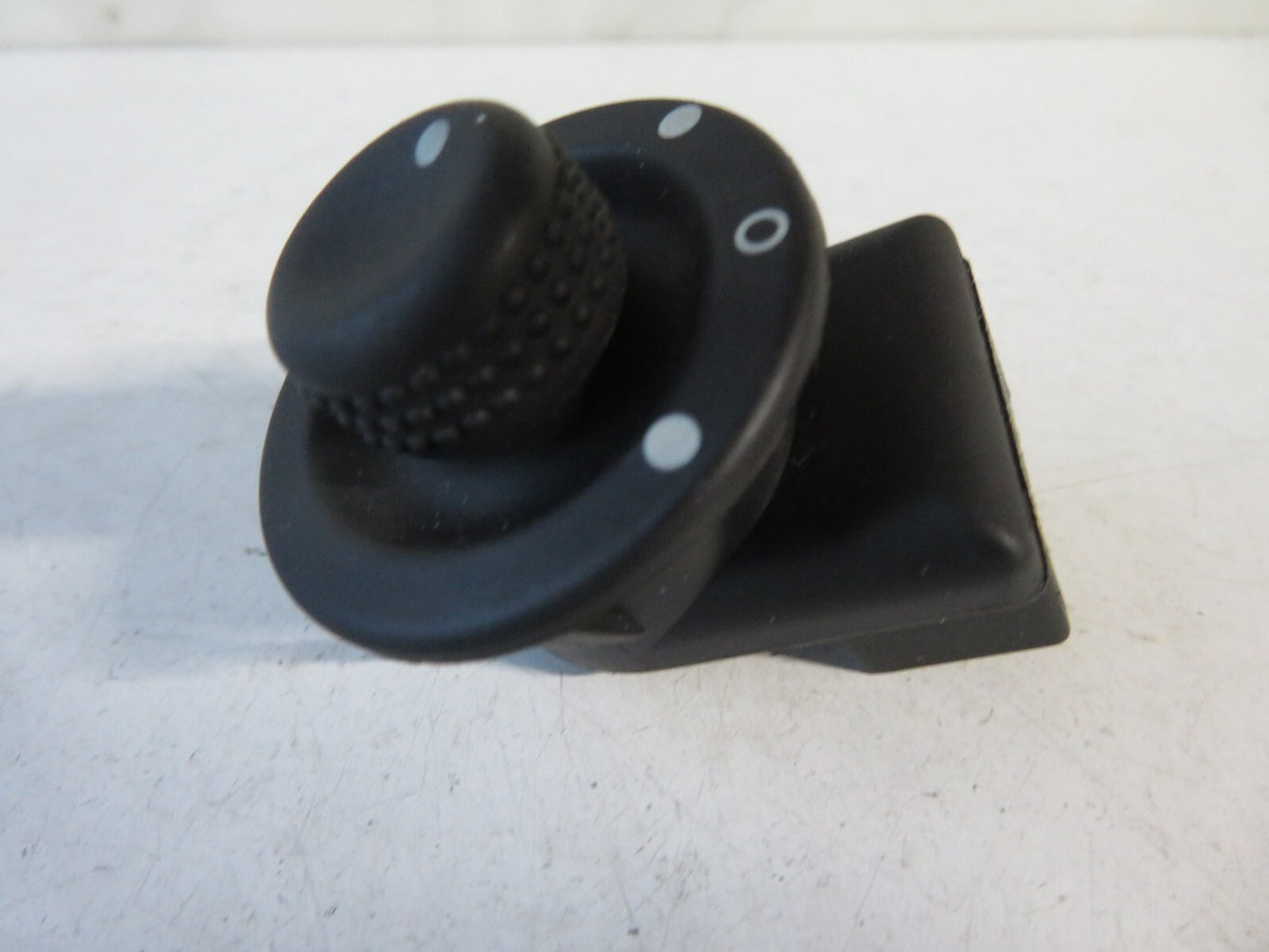 RENAULT LAGUNA ESTATE MIRROR CONTROL SWITCH 2001-2005 AMS1433-12