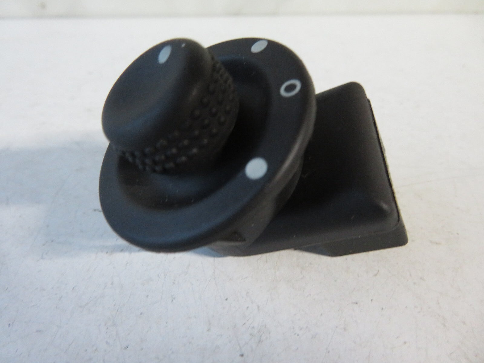 RENAULT LAGUNA ESTATE MIRROR CONTROL SWITCH 2001-2005 AMS1433-12