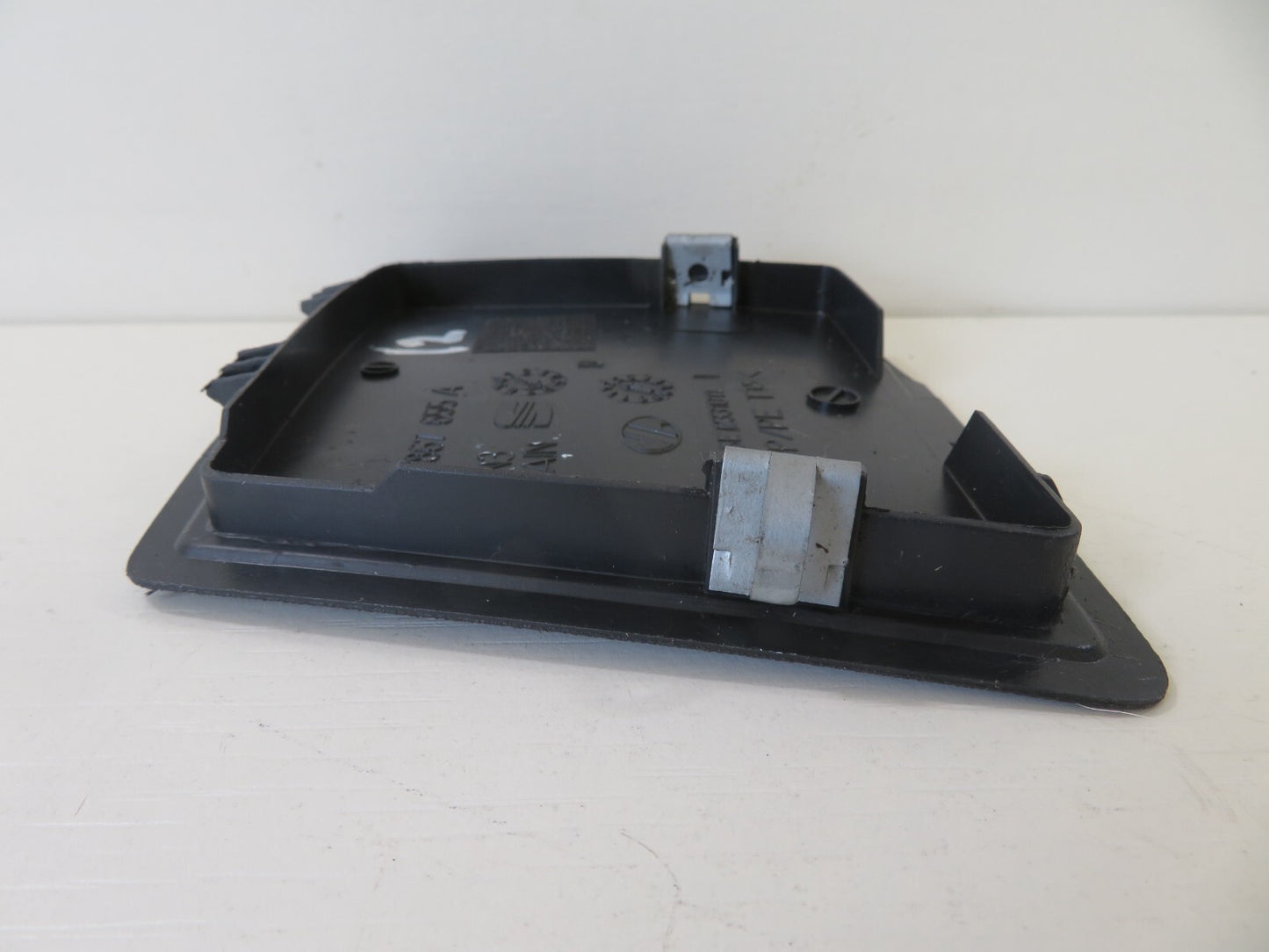 SEAT IBIZA MK3 6L REAR LIGHT ACCESS COVER TRIM LH 6L6867655A 2002-2008 2018-12