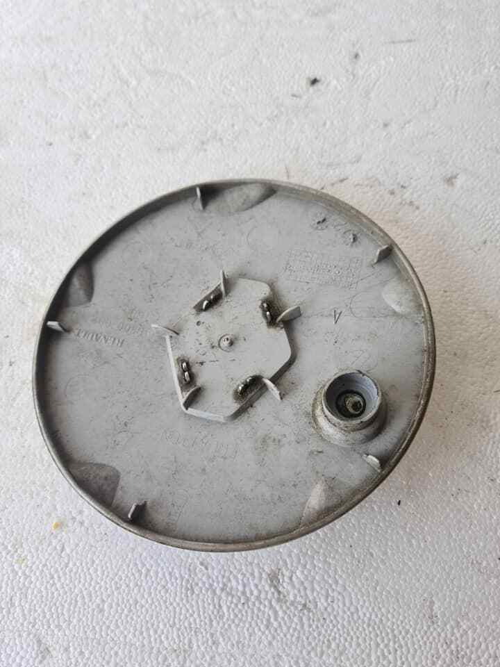 RENAULT MEGANE ALLOY WHEEL CENTRE CAP 1998-2002 MK1-8
