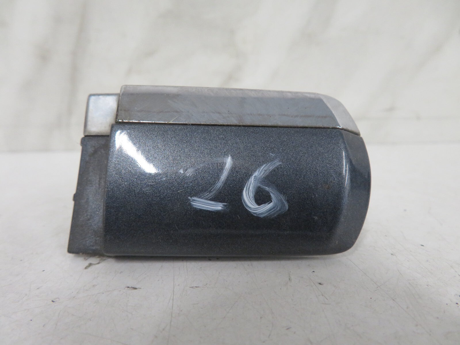 FORD MONDEO MK3 NSF DOOR HANDLE END CAP 2000-2007 1342-26