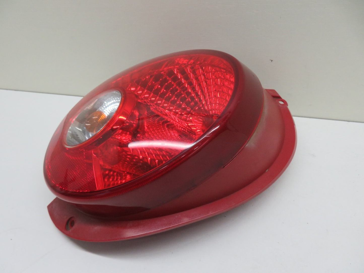 CHEVROLET NS PASSENGER REAR TAIL LIGHT 2005-2010 1228-3