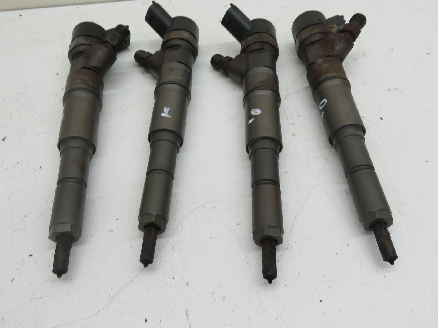 LAND ROVER FREELANDER 1 DIESEL FUEL INJECTORS X4 7789573 1997-2006 1500-10