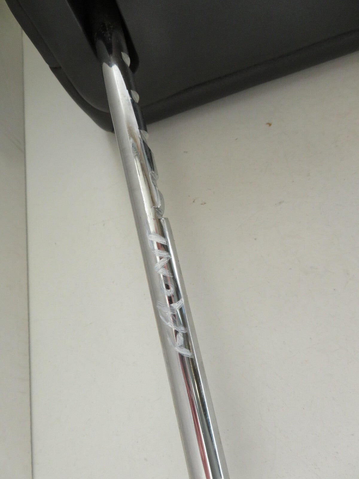 PEUGEOT 307CC FRONT LEATHER HEAD REST 2003-2007 AMS1433