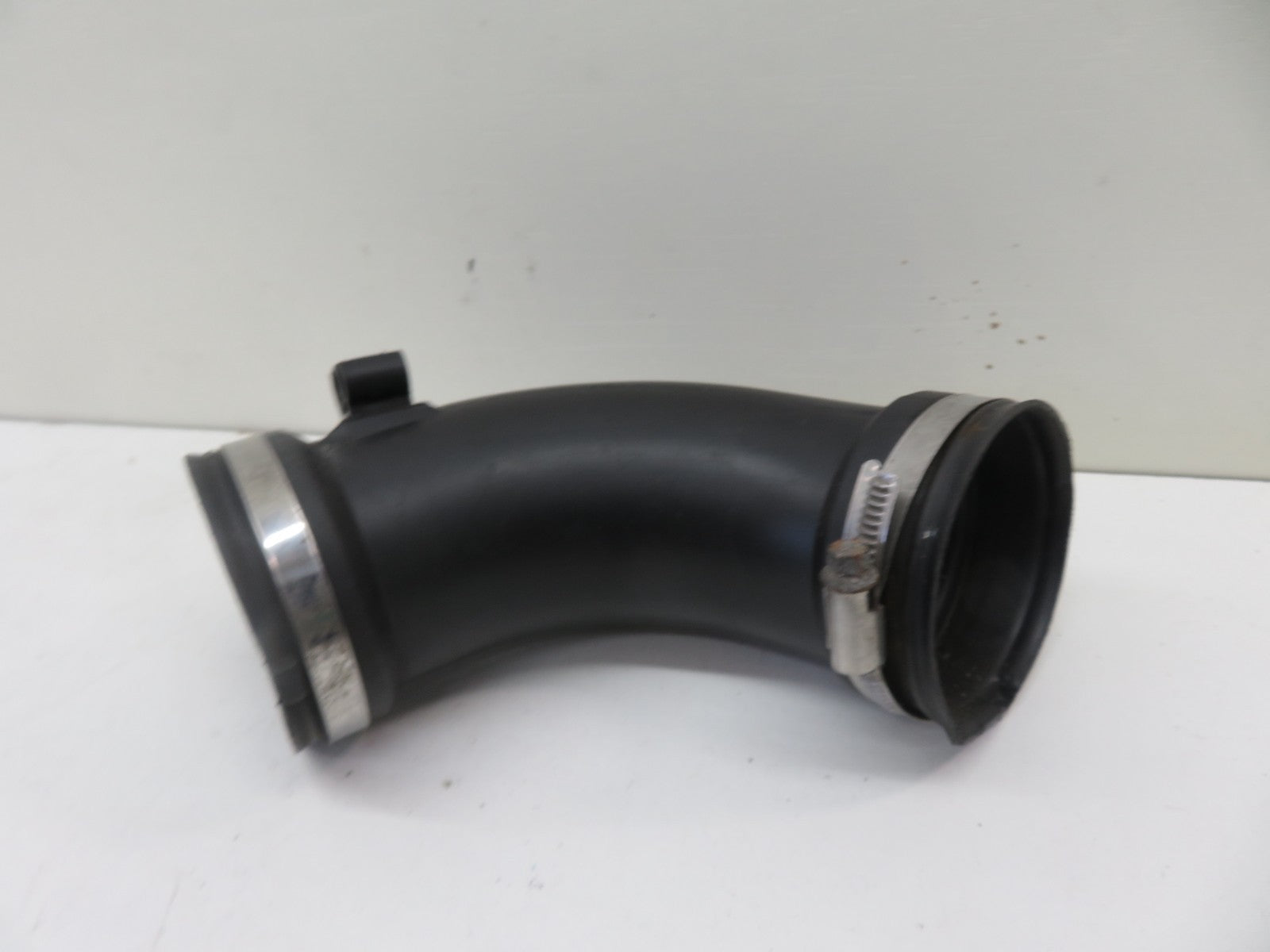 VAUXHALL ZAFIRA A 1.8 AIR INTAKE PIPE 8036241 1999-2005 1353-19