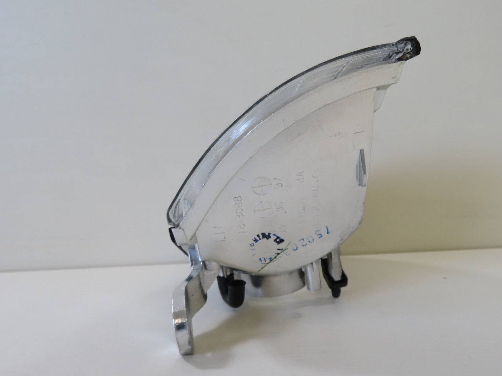 NS PASSENGER LH FRONT INDICATOR LIGHT FOR HYUNDAI ELANTRA 1994-1996 18-3088-01-6