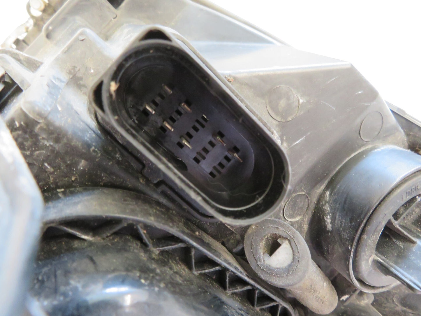 FORD FOCUS CC NS PASSENGER HEADLIGHT 4M51-13W030-KE 2006-2010 AM1237-3