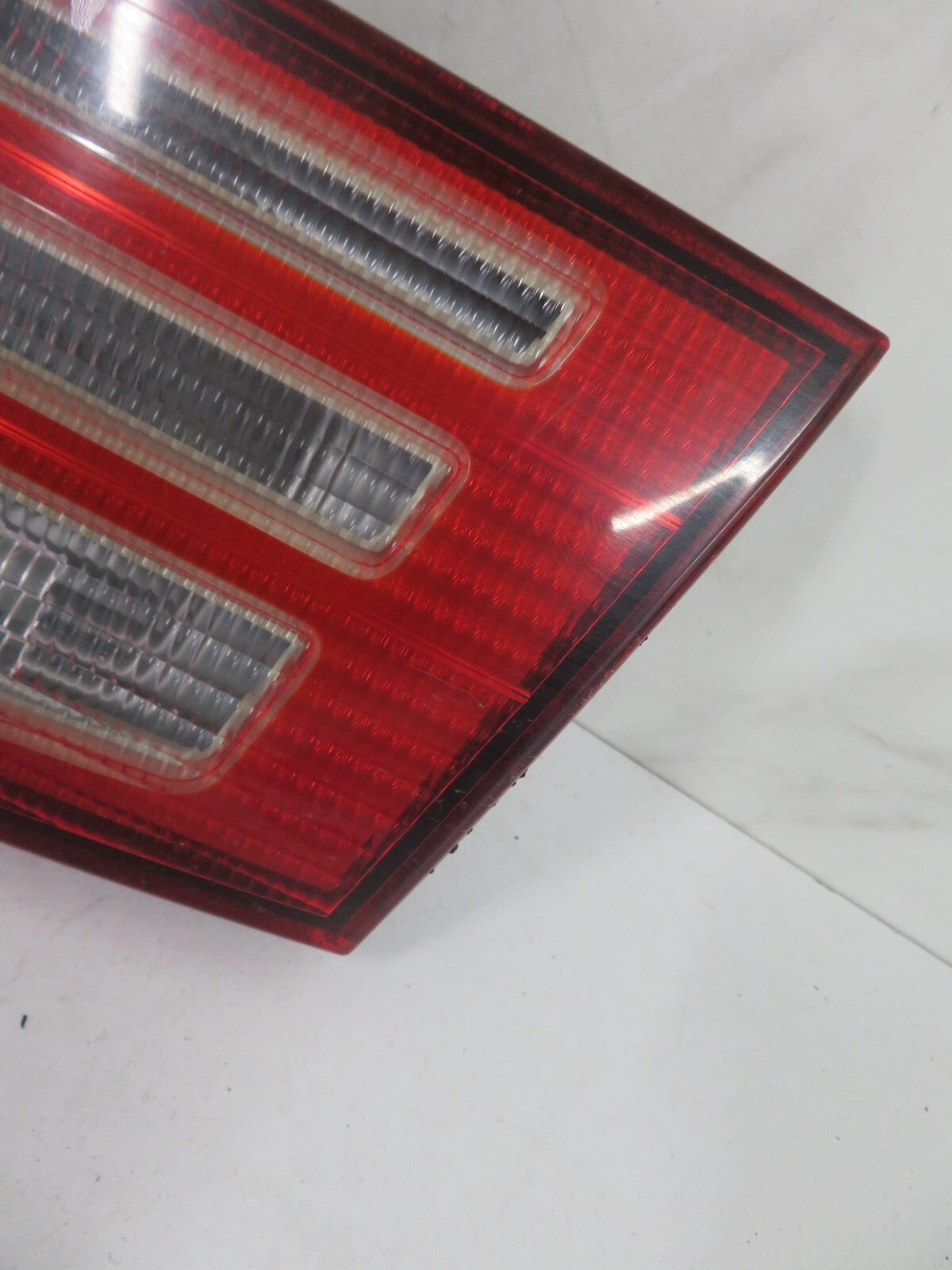 MITSUBISHI GALANT OS REAR TAIL LIGHT 226-87201 1996-2004 MIX-1710-4