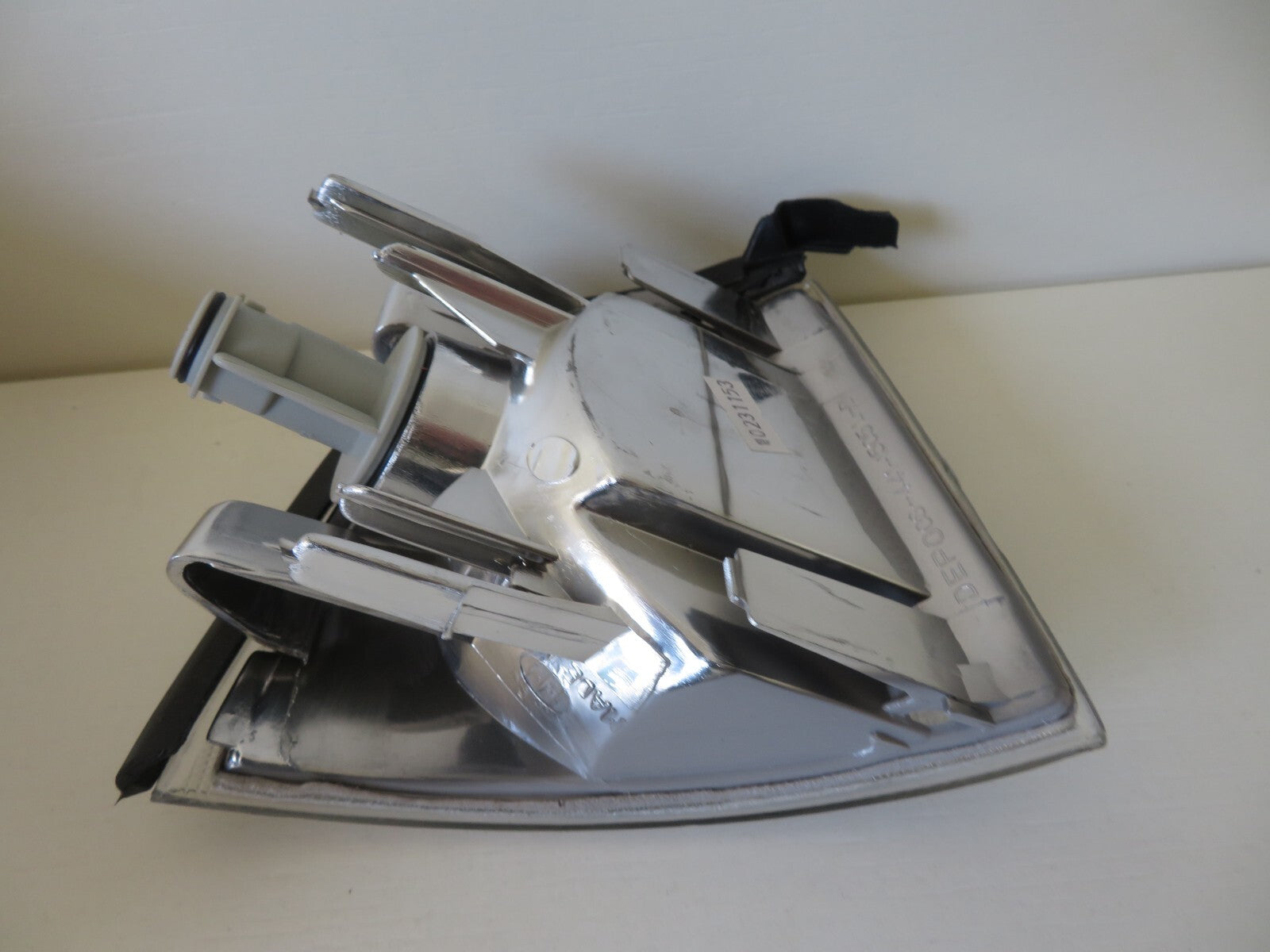 NS PASSENGER FRONT INDICATOR LIGHT FOR AUDI 80 441-1505L-WE-C 1991-1994