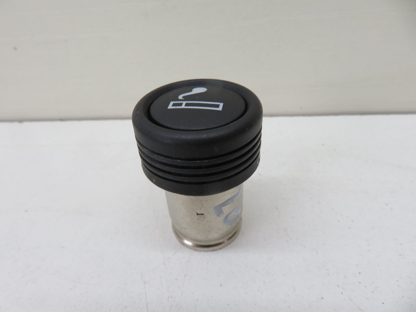 LAND ROVER FREELANDER 1 CIGARETTE LIGHTER 2004-2006 1672-20