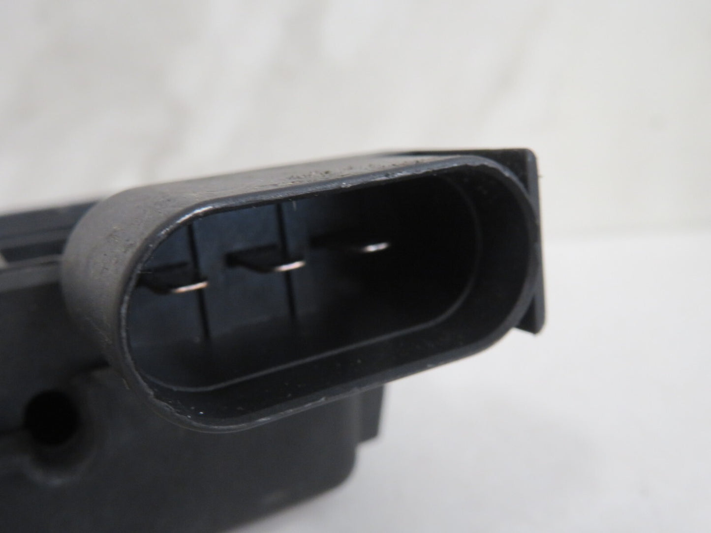 VOLKSWAGEN VW BEETLE BATTERY MEGA FUSE BOX 1999-2005 AMS-8