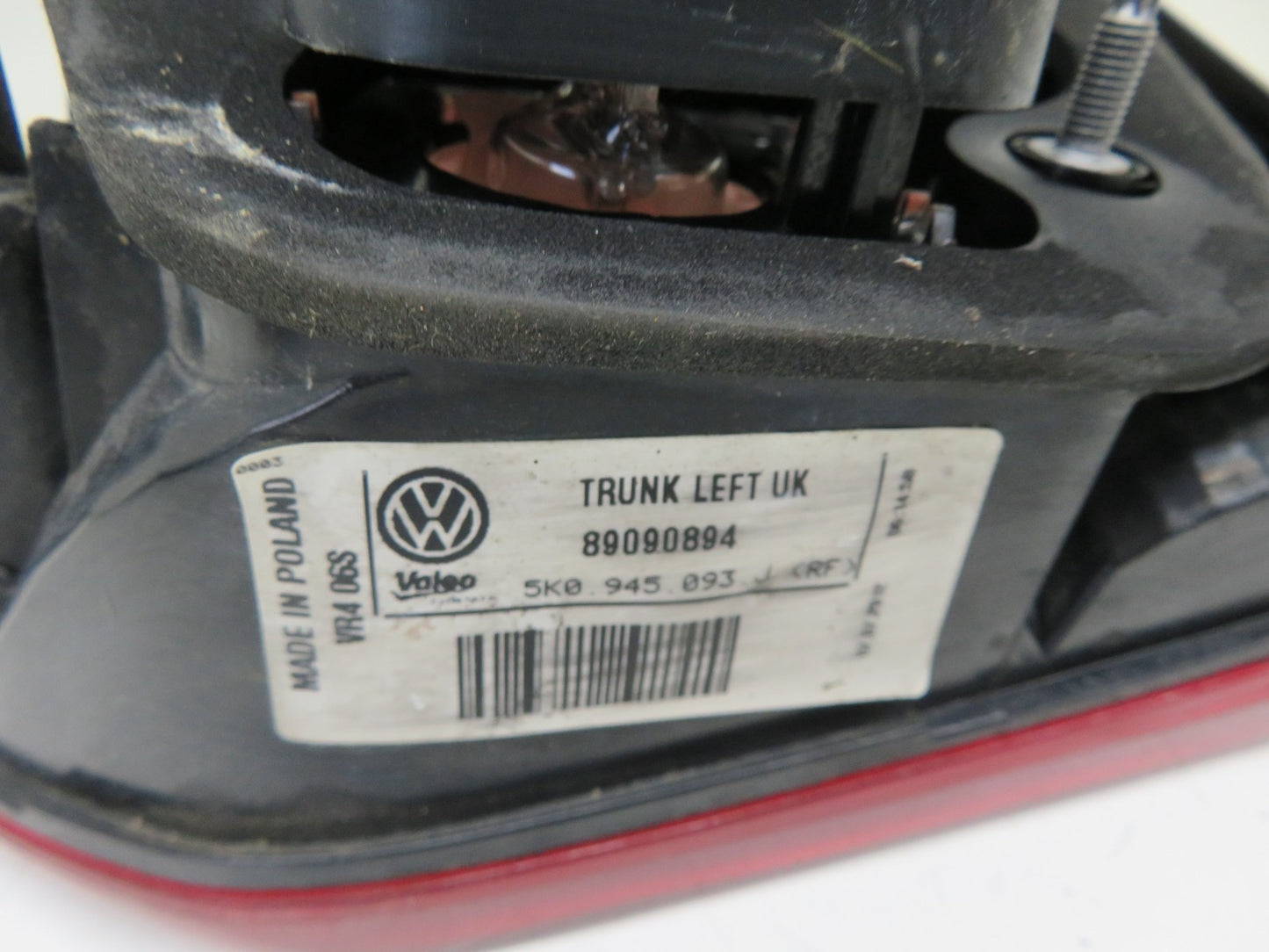 VW GOLF MK6 NS PASSENGER INNER REAR TAIL LIGHT 89090894 2009-2013 1546-5