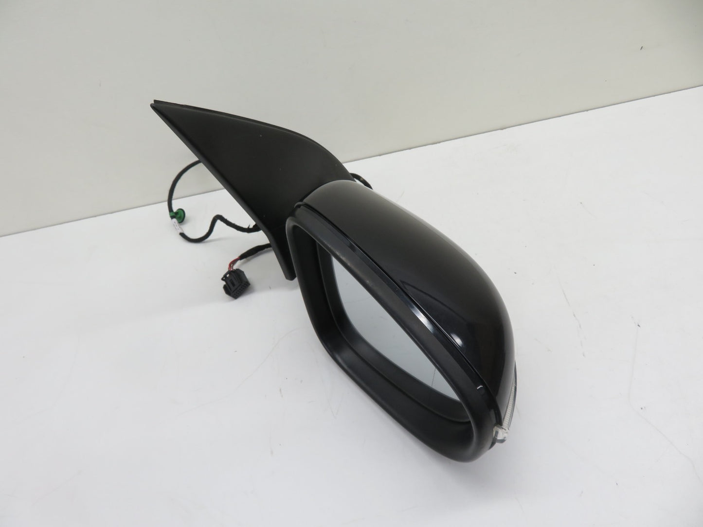 VW GOLF MK6 OS DRIVER SIDE DOOR WING MIRROR BLACK 2009-2013 1500-4