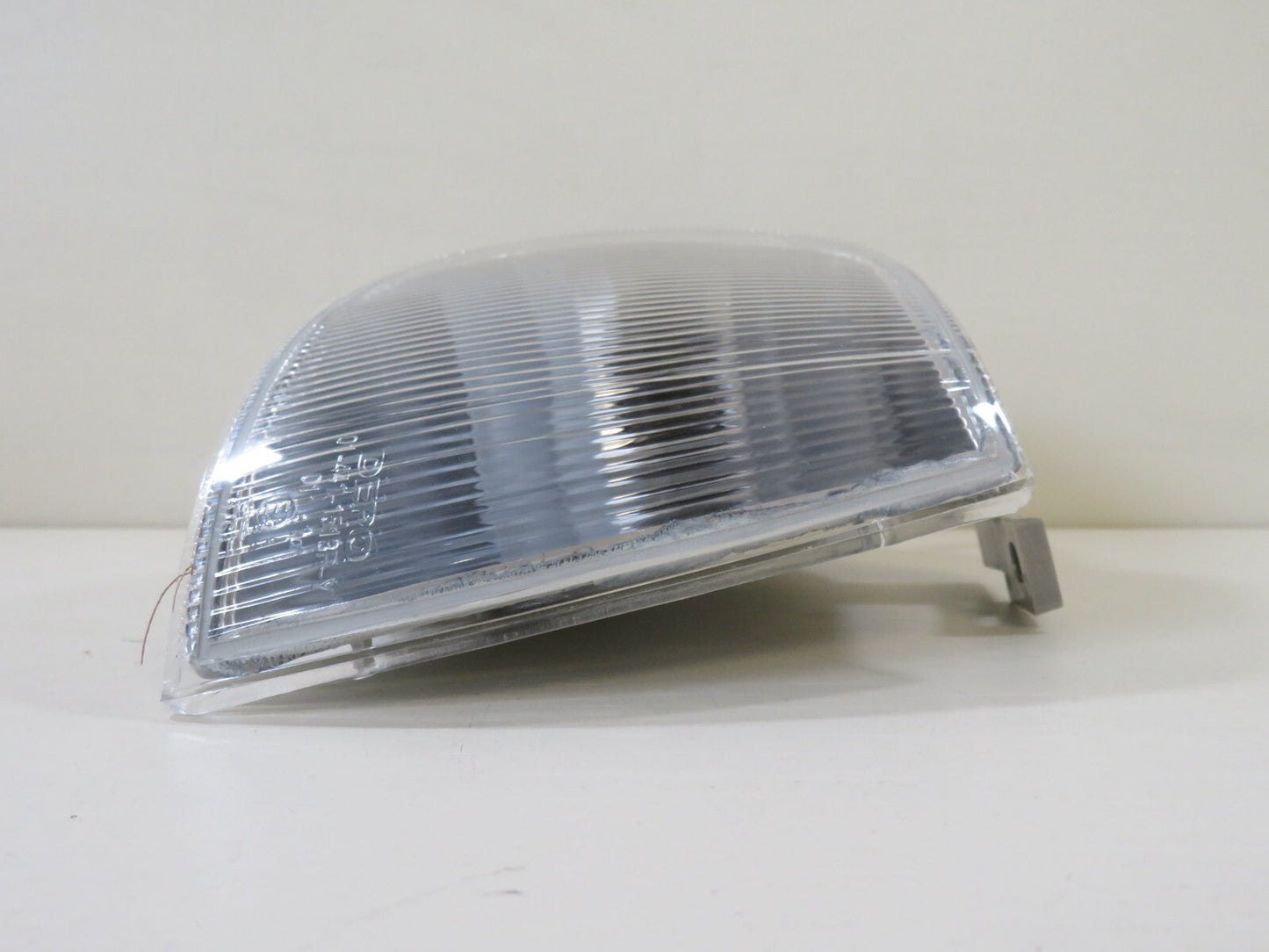 OS DRIVER FRONT INDICATOR LIGHT FOR VW POLO 1995-2001 441-1513R-WE-C