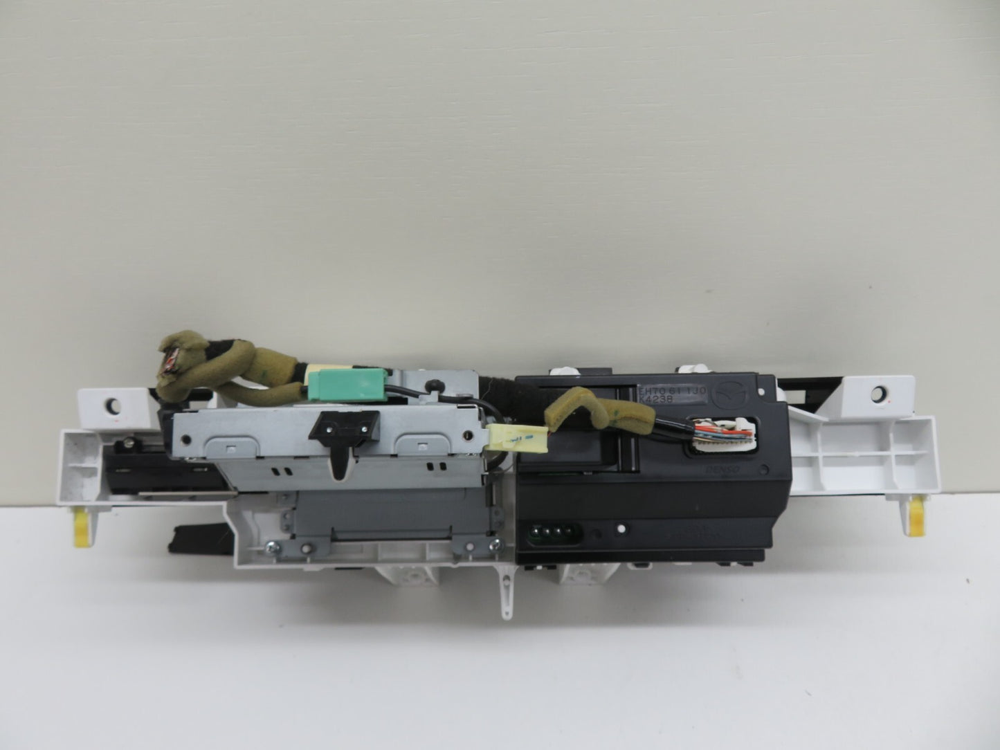 MAZDA CX7 HEAD UNIT SAT NAV DISPLAY SCREEN 468200-9113 2008-2012 1629-2