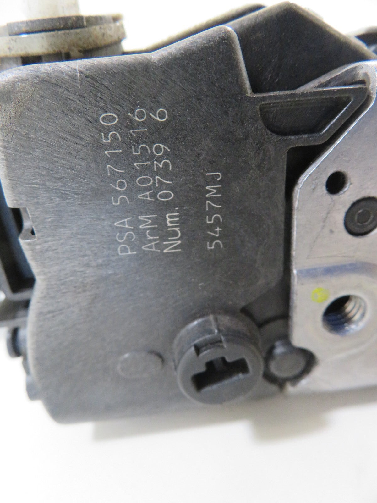 PEUGEOT 308 NSF DOOR LOCK CATCH 2007-2013 1410-2