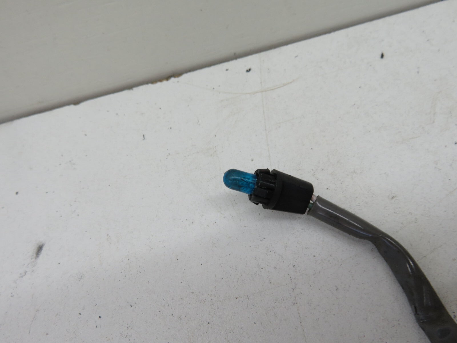 TOYOTA MR2 MK2 SW20 ASHTRAY BULB LOOM 1990-1999 0700