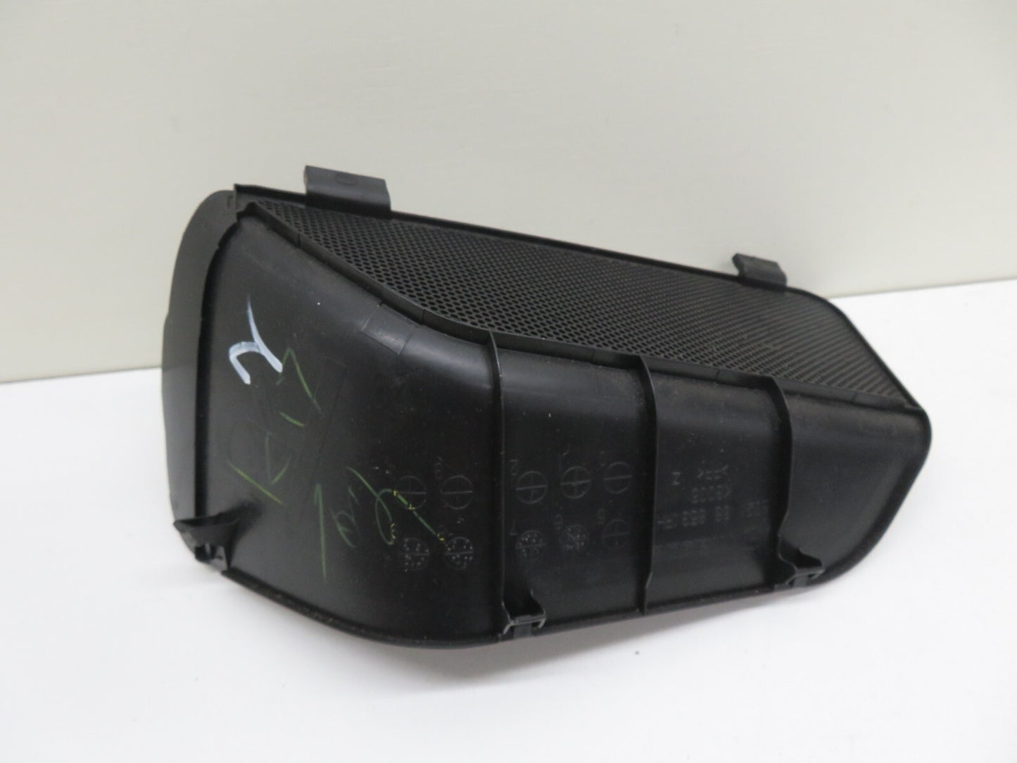 MAZDA CX7 OS DRIVER SIDE REAR BOOT TRIM EG2168853 2008-2012 1414-2