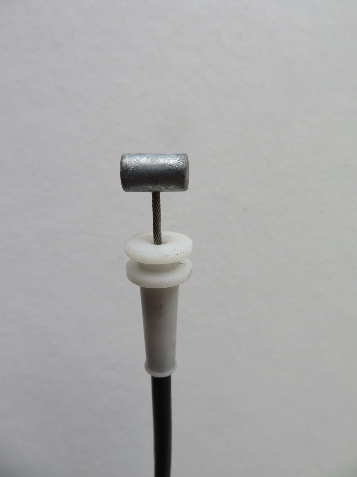 RENAULT SCENIC MK1 NSF PASSENGER DOOR LOCK CATCH 1999-2003 AMS1233