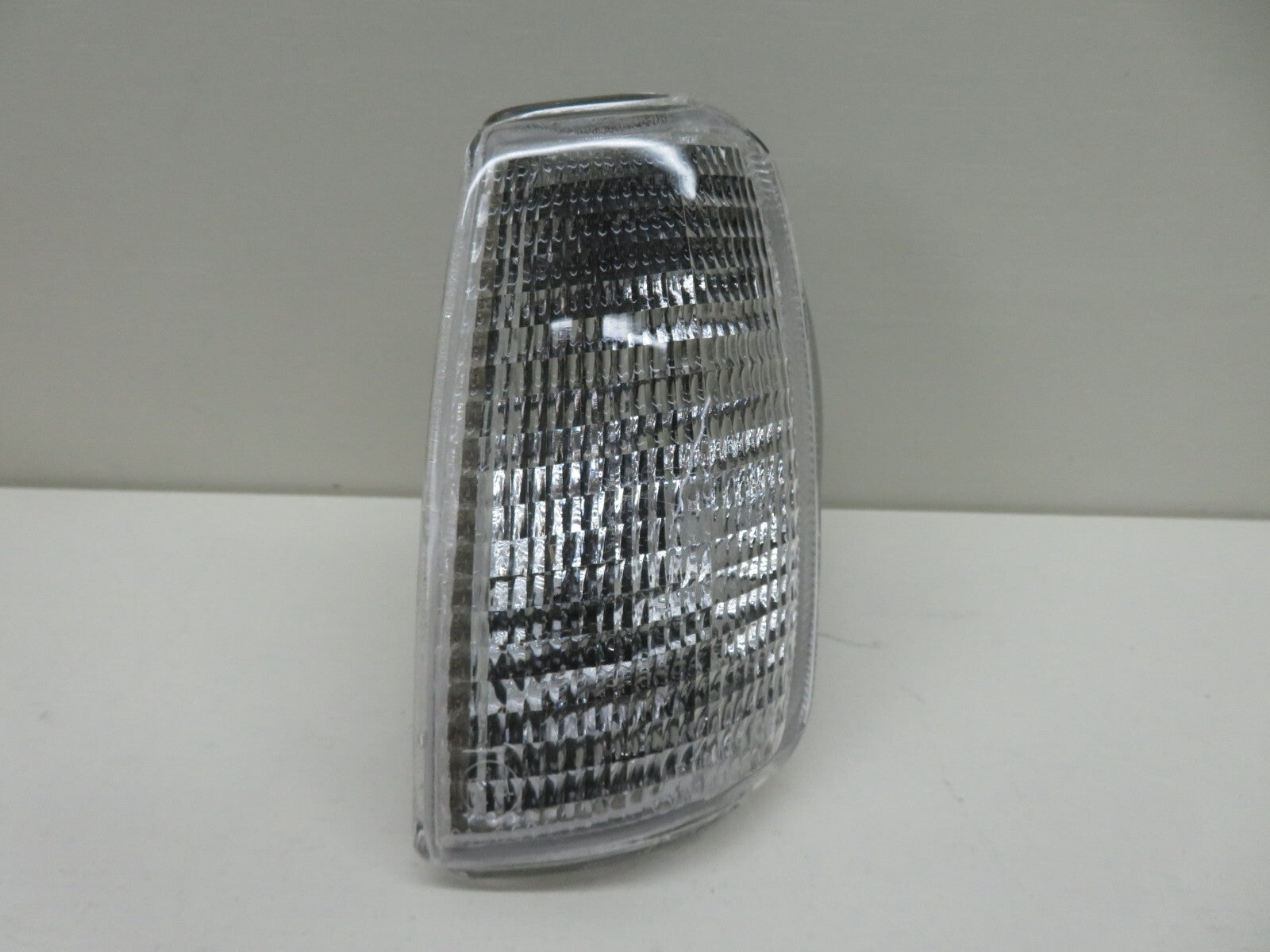 NS PASSENGER LH INDICATOR LIGHT FOR VOLKSWAGEN POLO 1990-1994 #157