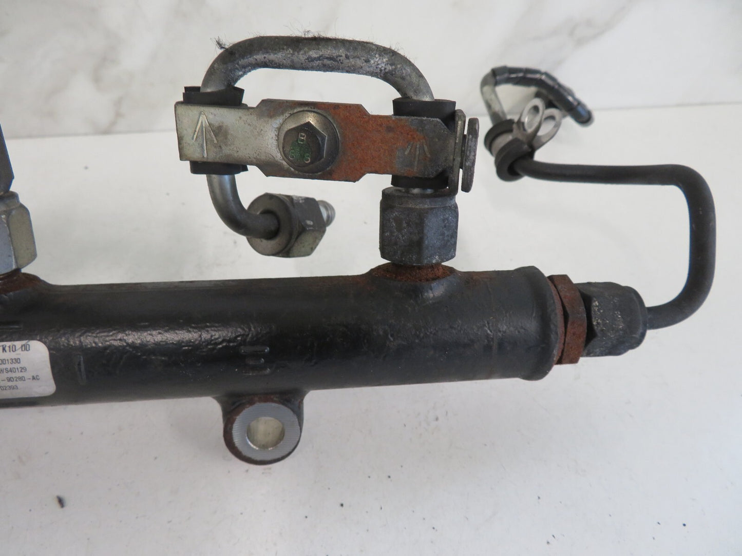 JAGUAR XF X250 FUEL INJECTOR RAIL 4R8Q-90280-AC 2008-2016 1241-10