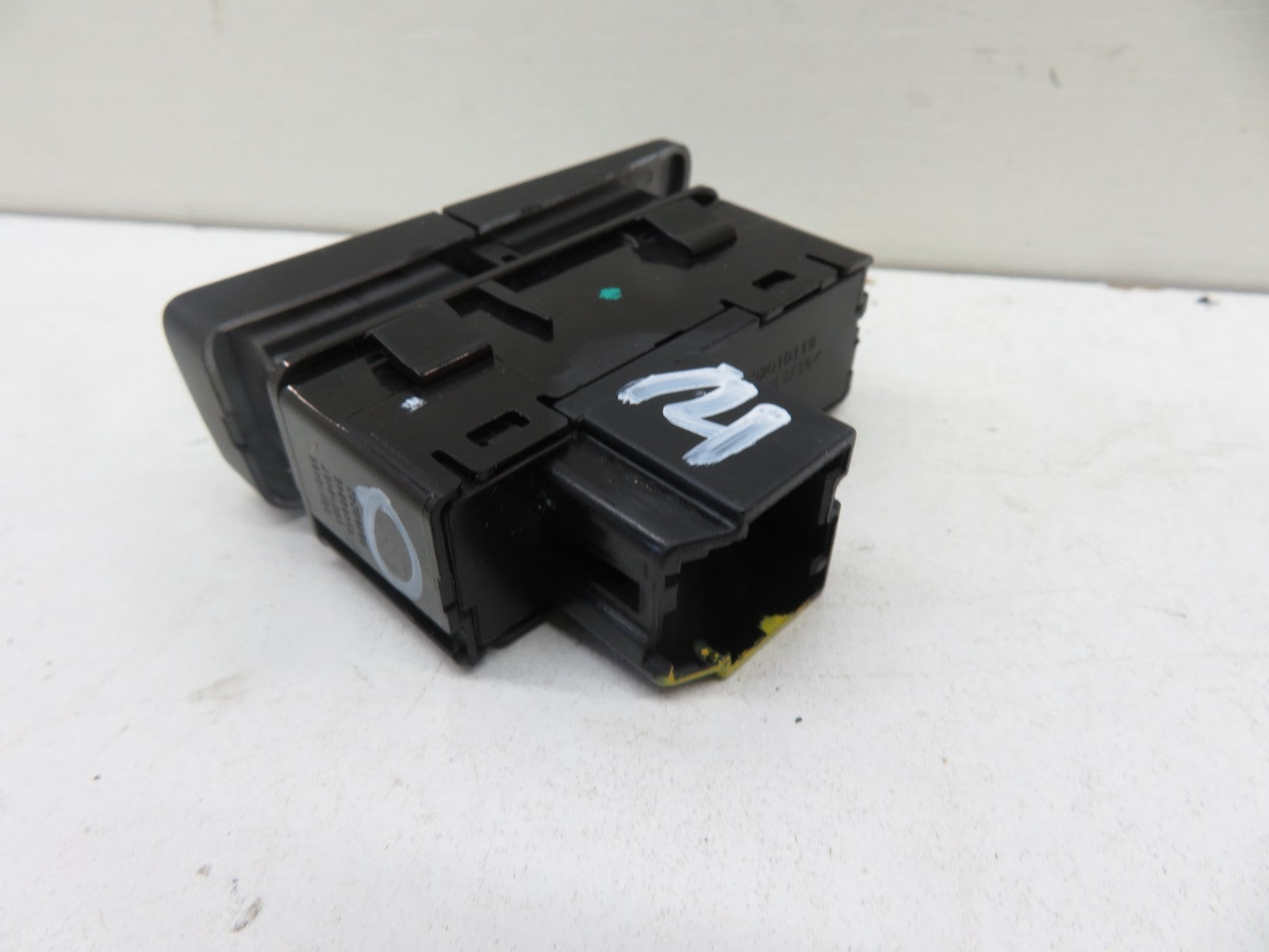 VAUXHALL MOKKA PARKING DISTANCE SWITCH 2012-2016 1739-14