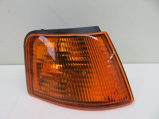 OS DRIVER FRONT CORNER INDICATOR LIGHT FOR SEAT TOLEDO 1991-1995