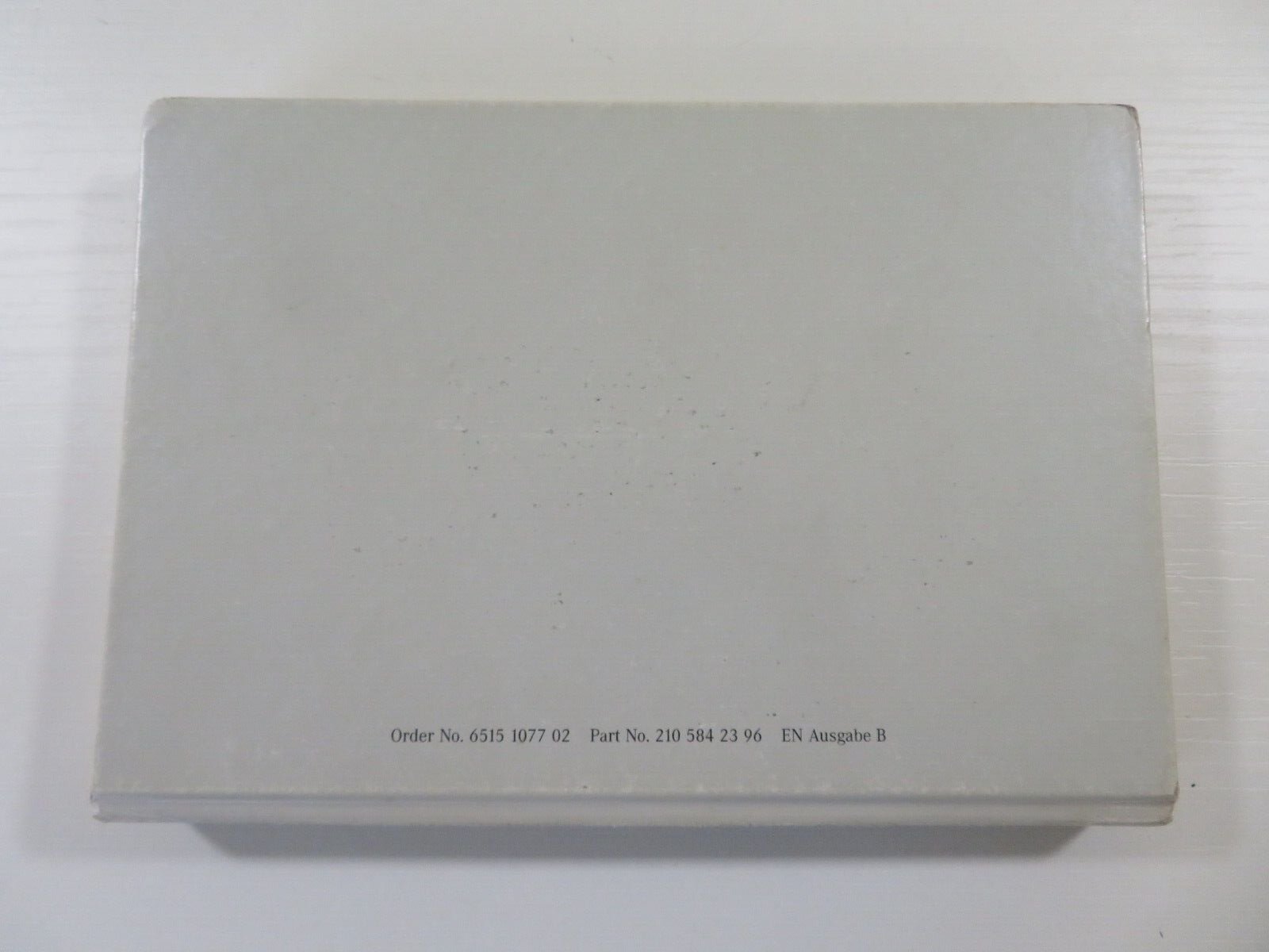 MERCEDES E CLASS W210 OWNERS MANUAL HANDBOOK WITH FOLDER 1999-2002 1409-8