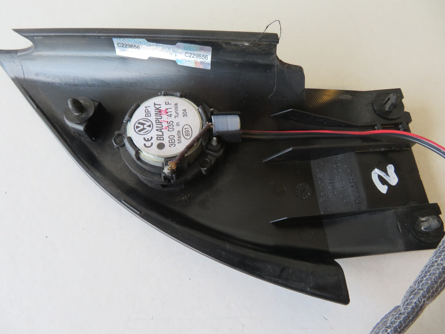 VOLKSWAGEN VW PASSAT B5.5 NS PASSENGER SIDE TWEETER 3B0035411F 01-05 AMS1348-2