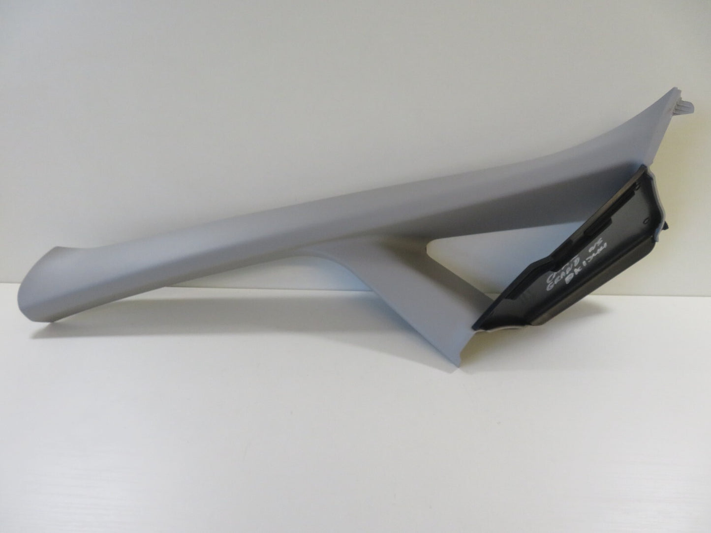 FORD C MAX GRAND NS PASSENGER A PILLAR TRIM AM51-R02519-AAW 2011-2015 BK1344