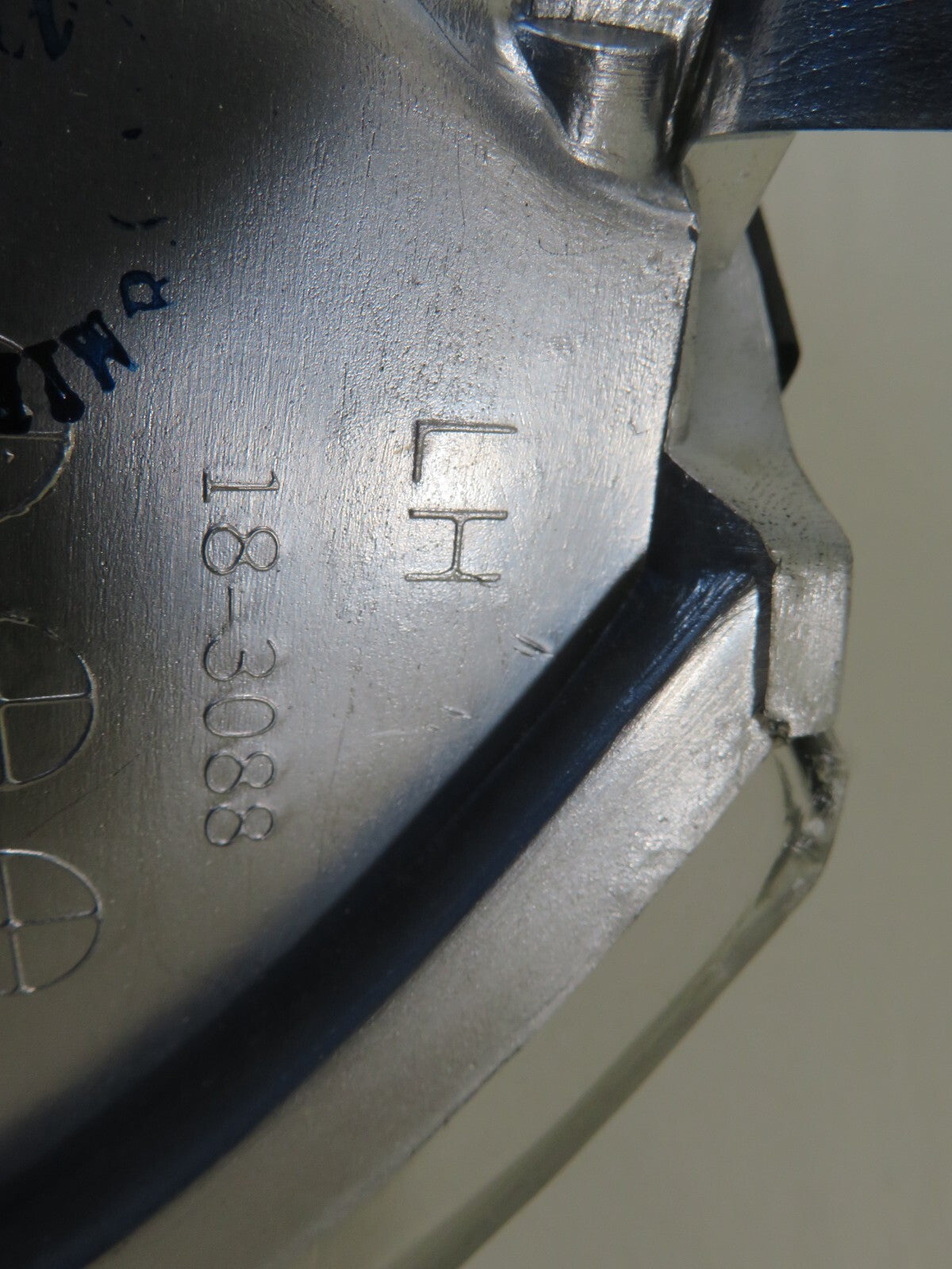 NS PASSENGER LH FRONT INDICATOR LIGHT FOR HYUNDAI ELANTRA 1994-1996 18-3088-01-6