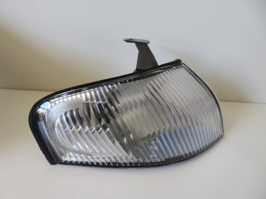 OS DRIVER FRONT INDICATOR LIGHT FOR MAZDA 323 1997-1998 216-1538R-WE