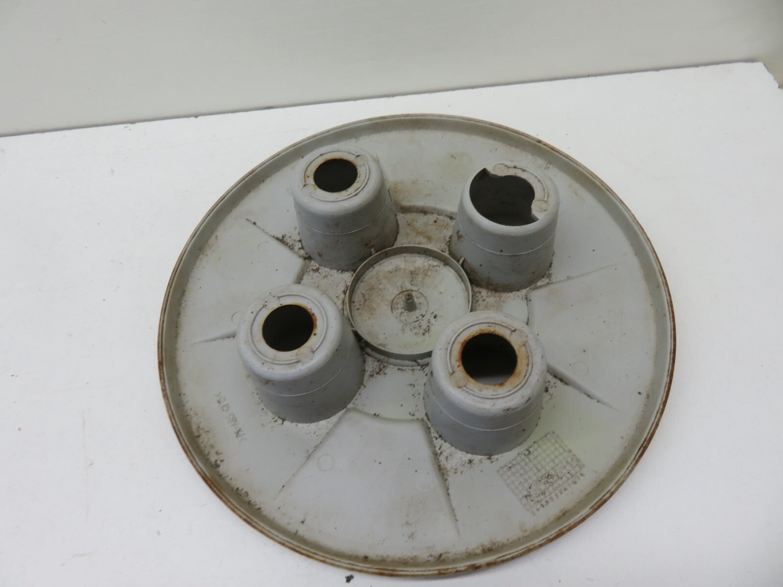 PEUGEOT BIPPER WHEEL CENTER CAP 2008-2015 1721-7