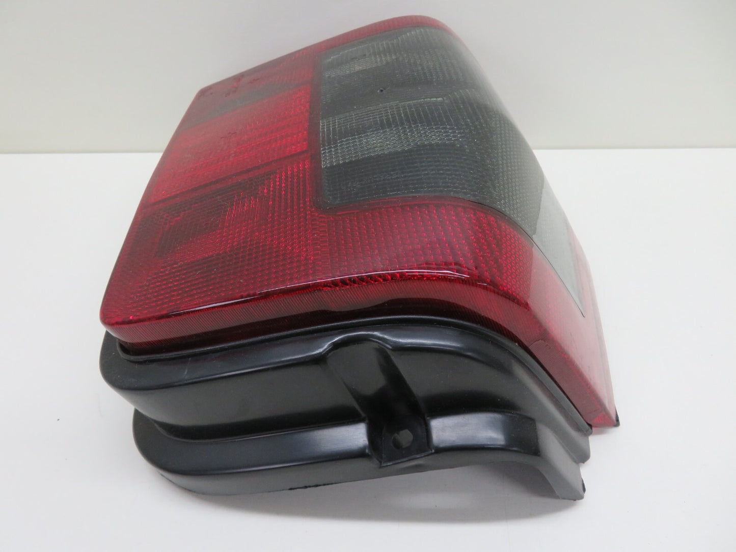 NS PASSENGER REAR TAIL LIGHT FOR FIAT TIPO 1987-1997