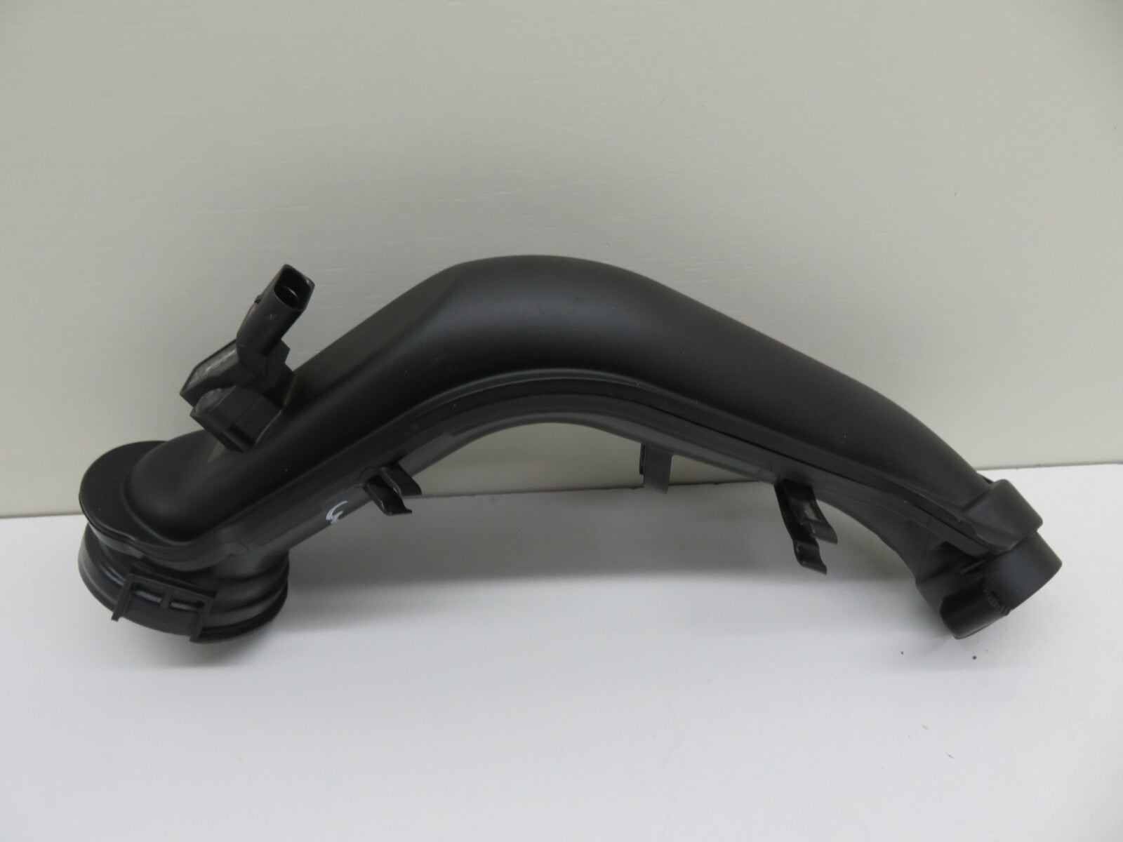 VOLKSWAGEN VW EOS 1.4 TSI INTERCOOLER PIPE 03C145673H MAP  2006-2010 1701-3