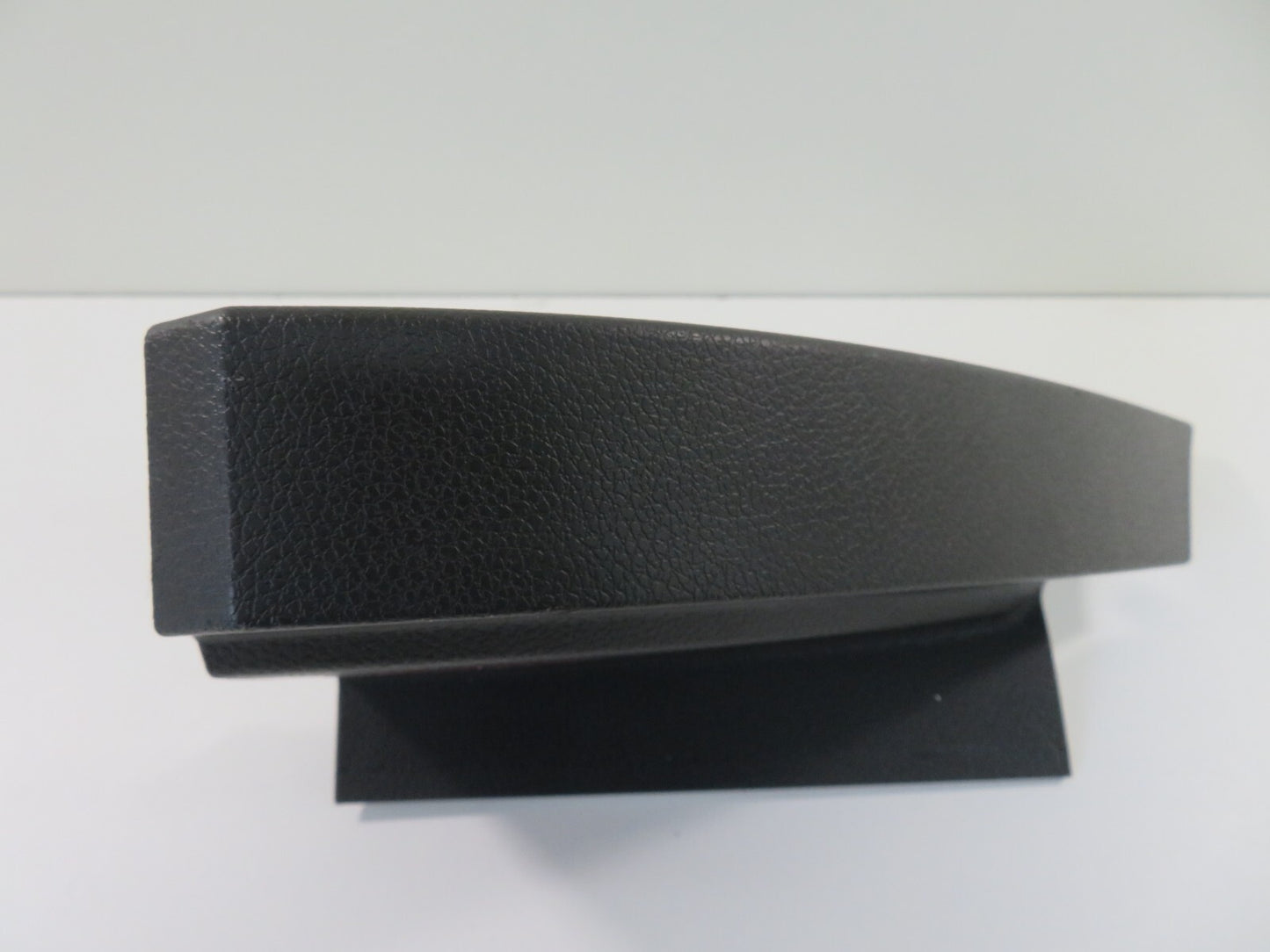 FORD C-MAX NSF DASHBOARD END TRIM 2006-2010 1551-9