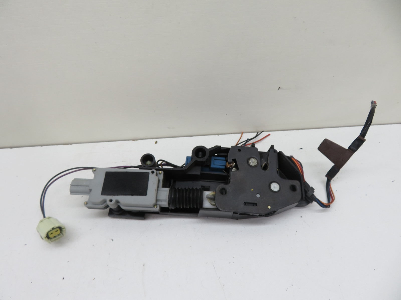 LAND ROVER FREELANDER 1 TAILGATE BOOT LOCK ACTUATOR 2004-2006 1672-14