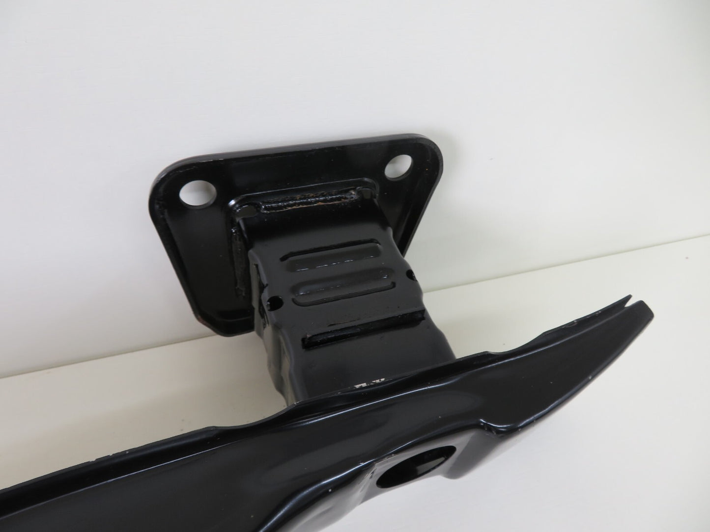 FRONT BUMPER REINFORCER BAR FOR BMW X1 BM1A87A (SEE PHOTOS) 2008-2015