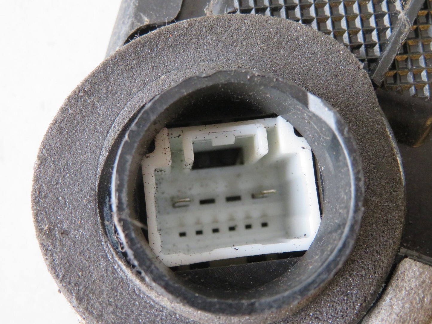 DAIHATSU SIRION NSF DOOR LOCK CATCH 2005-2010 ACS1720